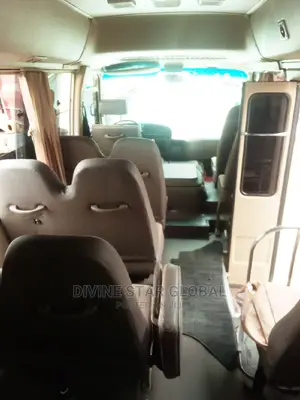 Toyota Coaster 2013 Gold
