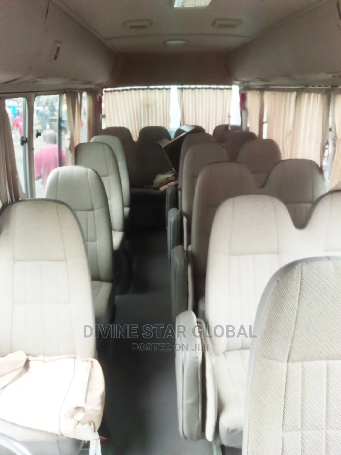 Toyota Coaster 2013 Gold