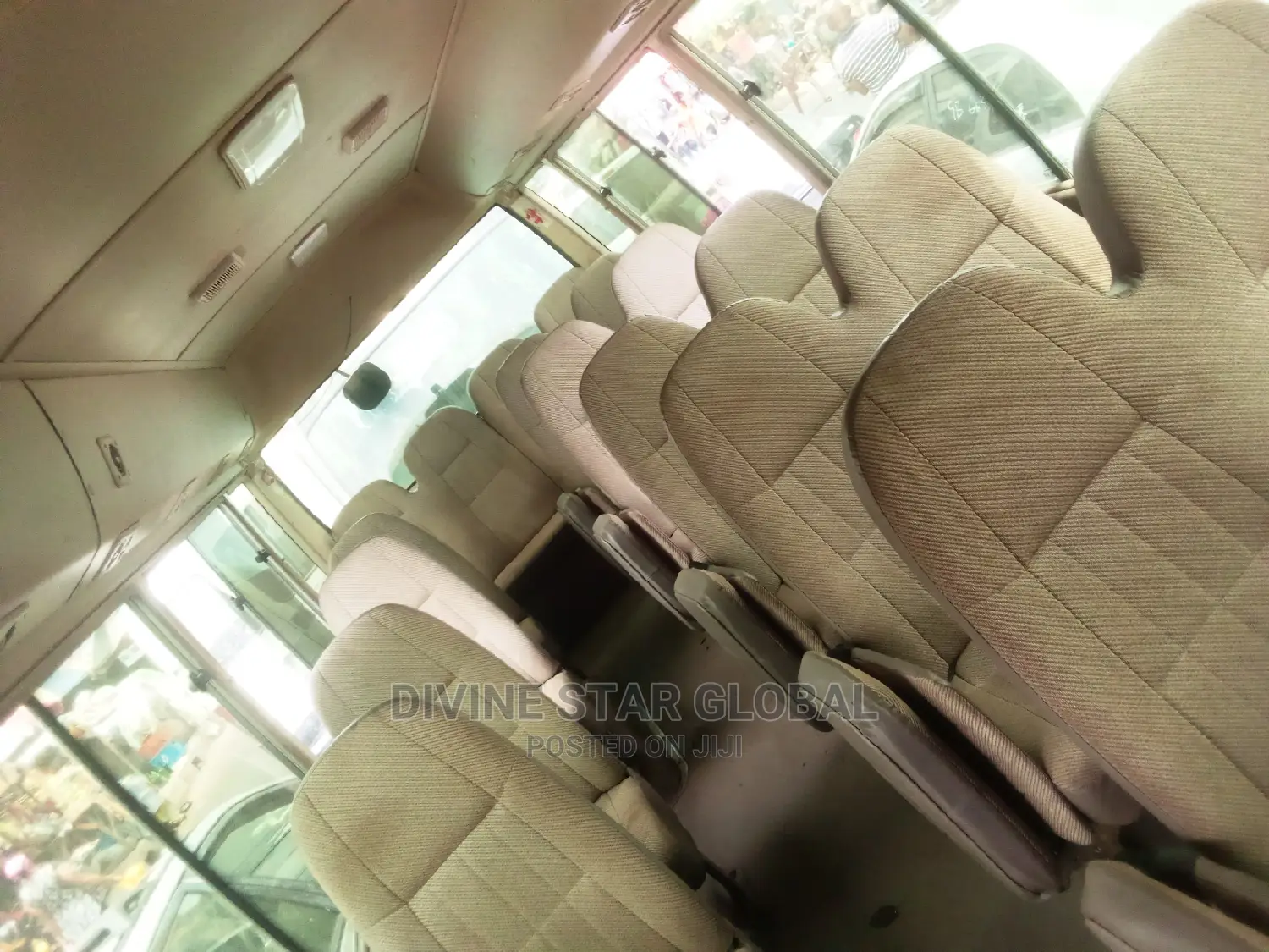 Toyota Coaster 2013 Gold