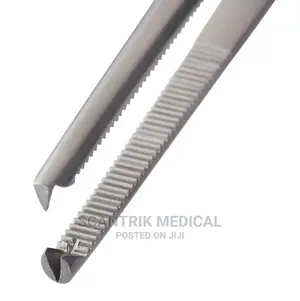 Good Quality Surgical Dissecting Forceps Toothed