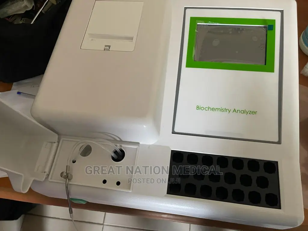 Biochemistry Analyzer