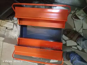 Hand Iron Box