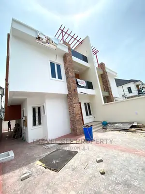 Furnished 4bdrm Duplex in Orchid Roads Chevron for sale