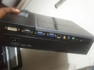 Dell 1409x DLP Projector