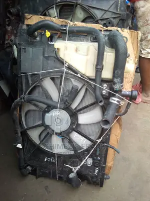 Complete Radiator Toyota Yaris 2015