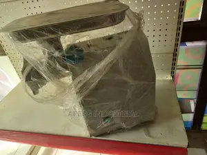 Meat and Vegetable Mincer
