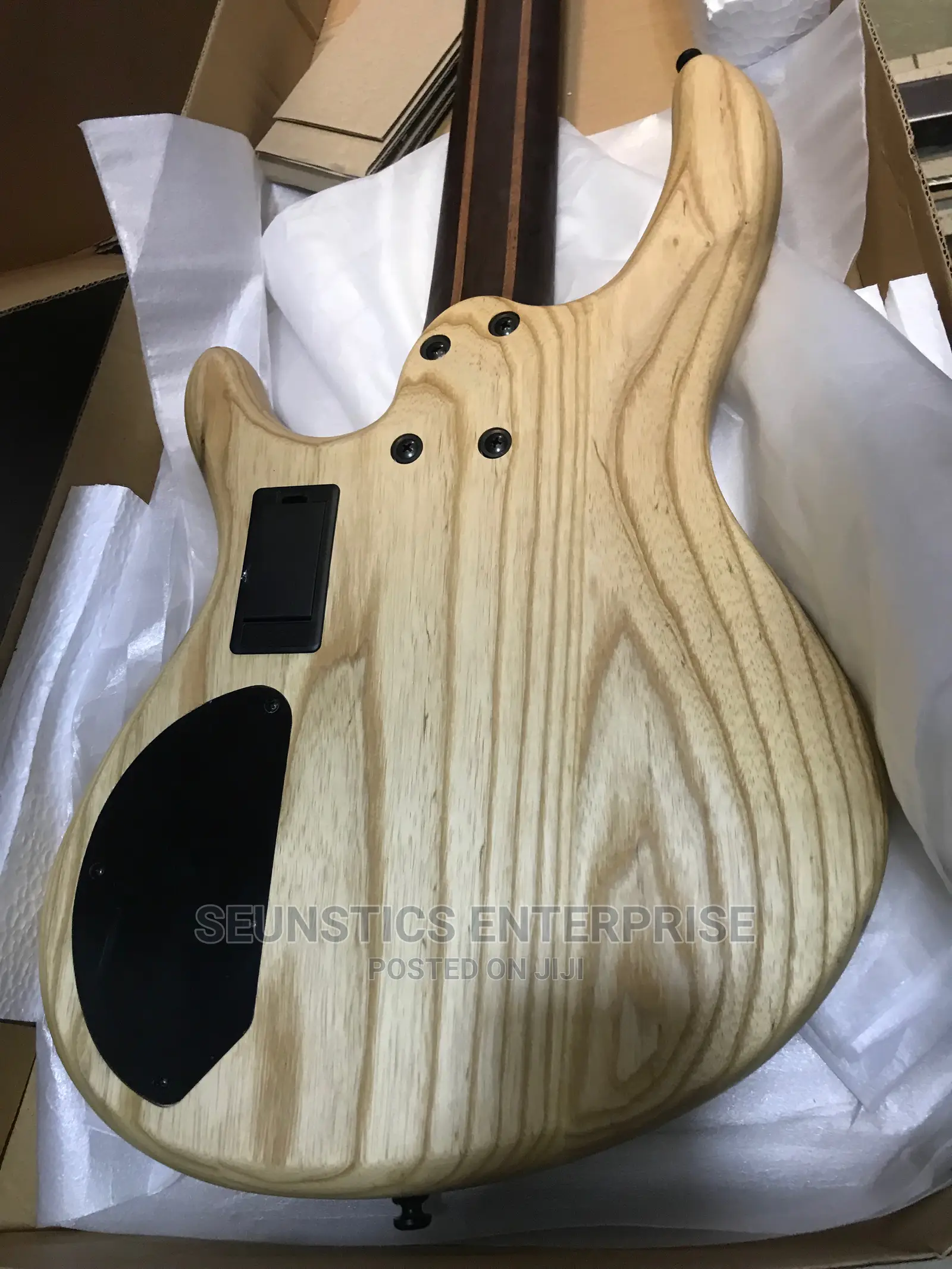 Cort B5 Plus AS Bass Active Guitar