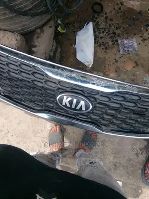 Front Grill Kia Sorento 2012