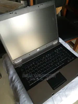 Laptop HP Compaq 6730b 4GB Intel Core 2 Duo HDD 250GB