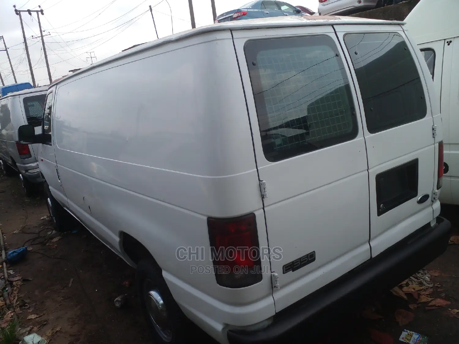 Ford E350 2006 White