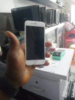 Apple iPhone 6 16 GB White