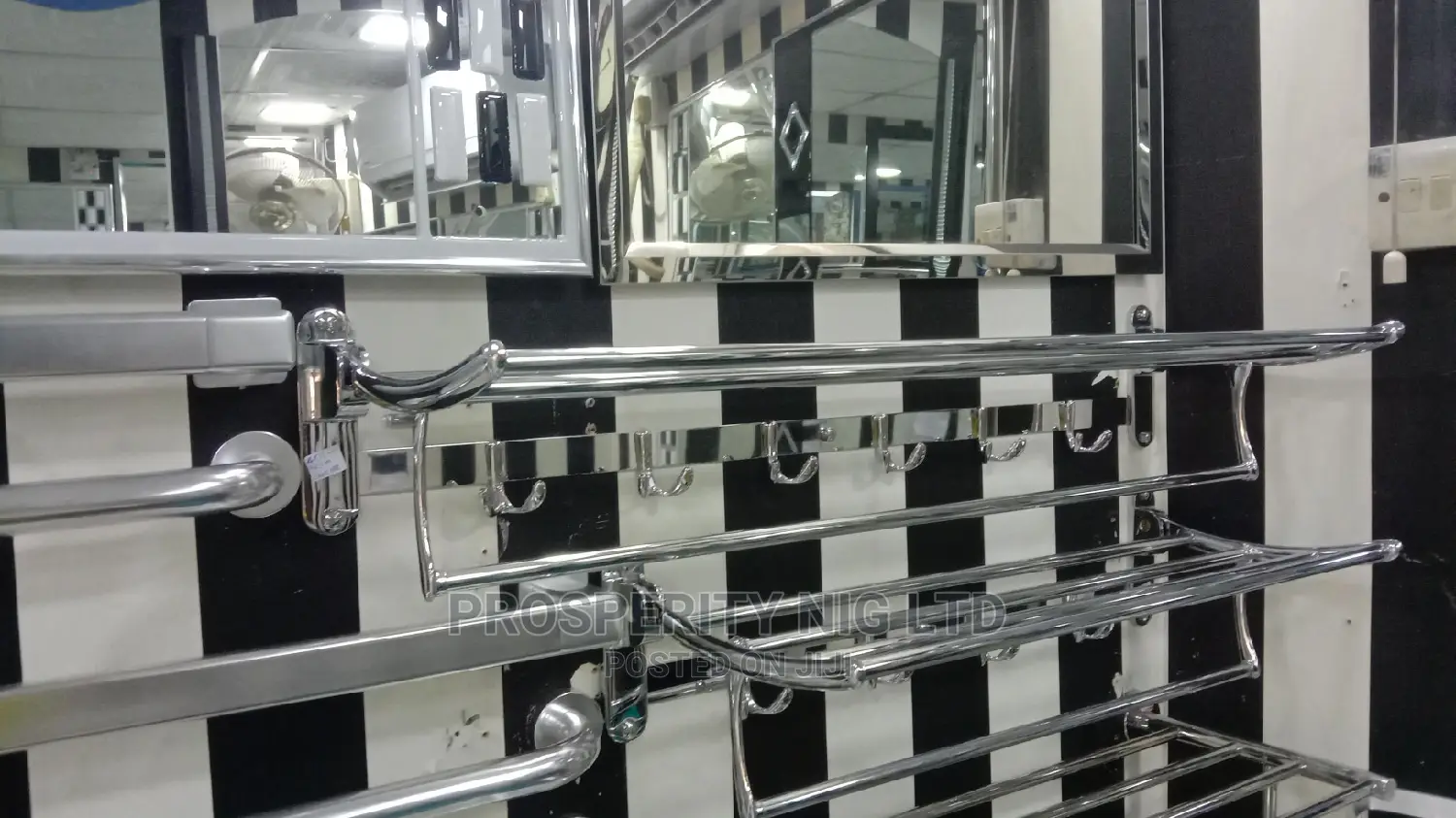 Anti Rush Towel Hanger