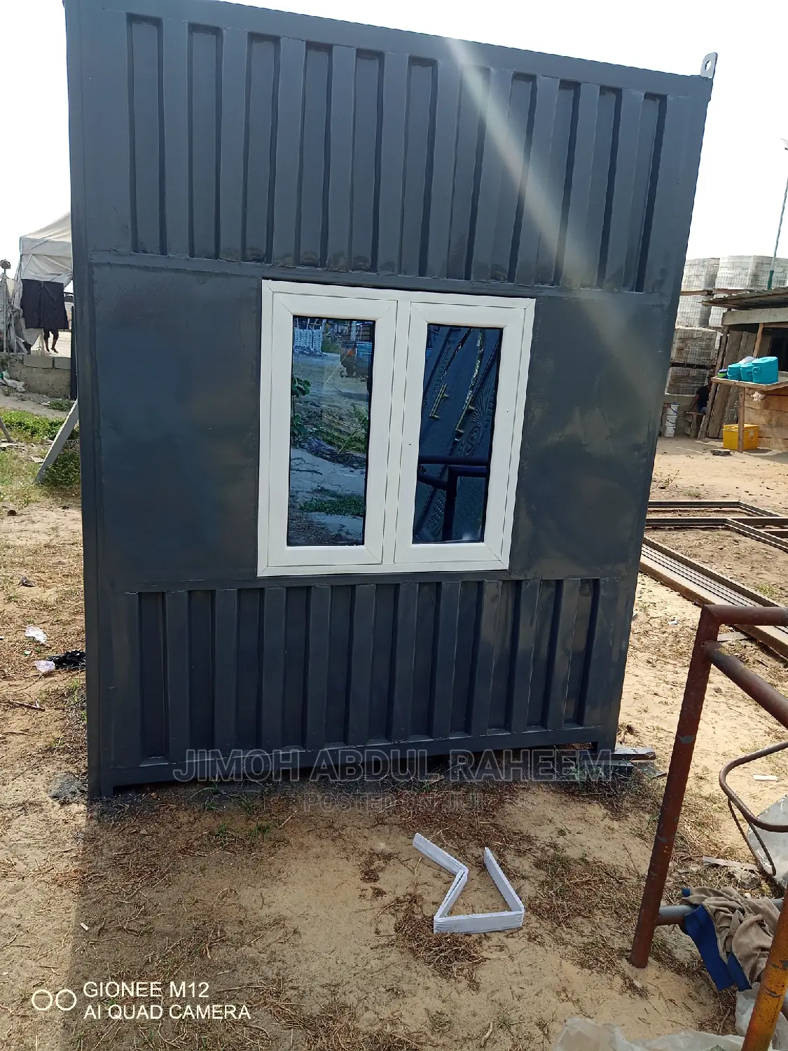 Modern Luxury Container for Office.