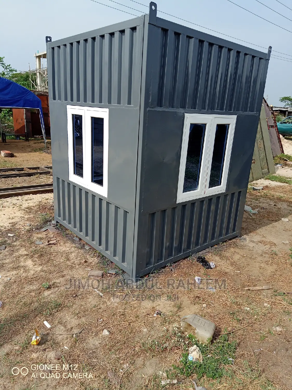 Modern Luxury Container for Office.