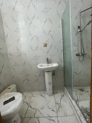 4bdrm Duplex in Prime Estate, Osapa London for Rent