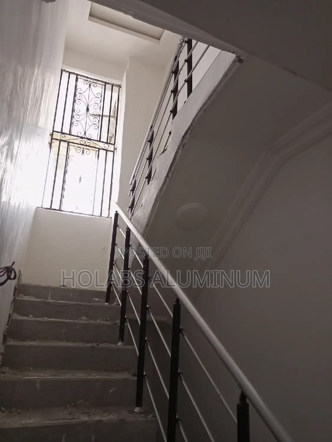 Handrail With Aluminum