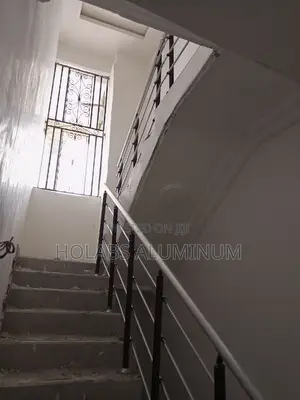 Handrail With Aluminum