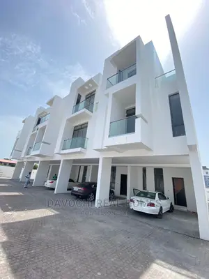 4bdrm Duplex in Johnson Street, Lekki Phase 1 for sale