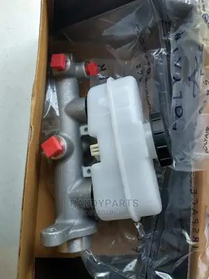 Ford Explorer Master Brake Cylinder (Motocraft)