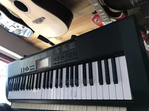 Casio CTK 1200 Keyboard
