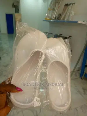 Medical Doctors Theatre Footwear - White