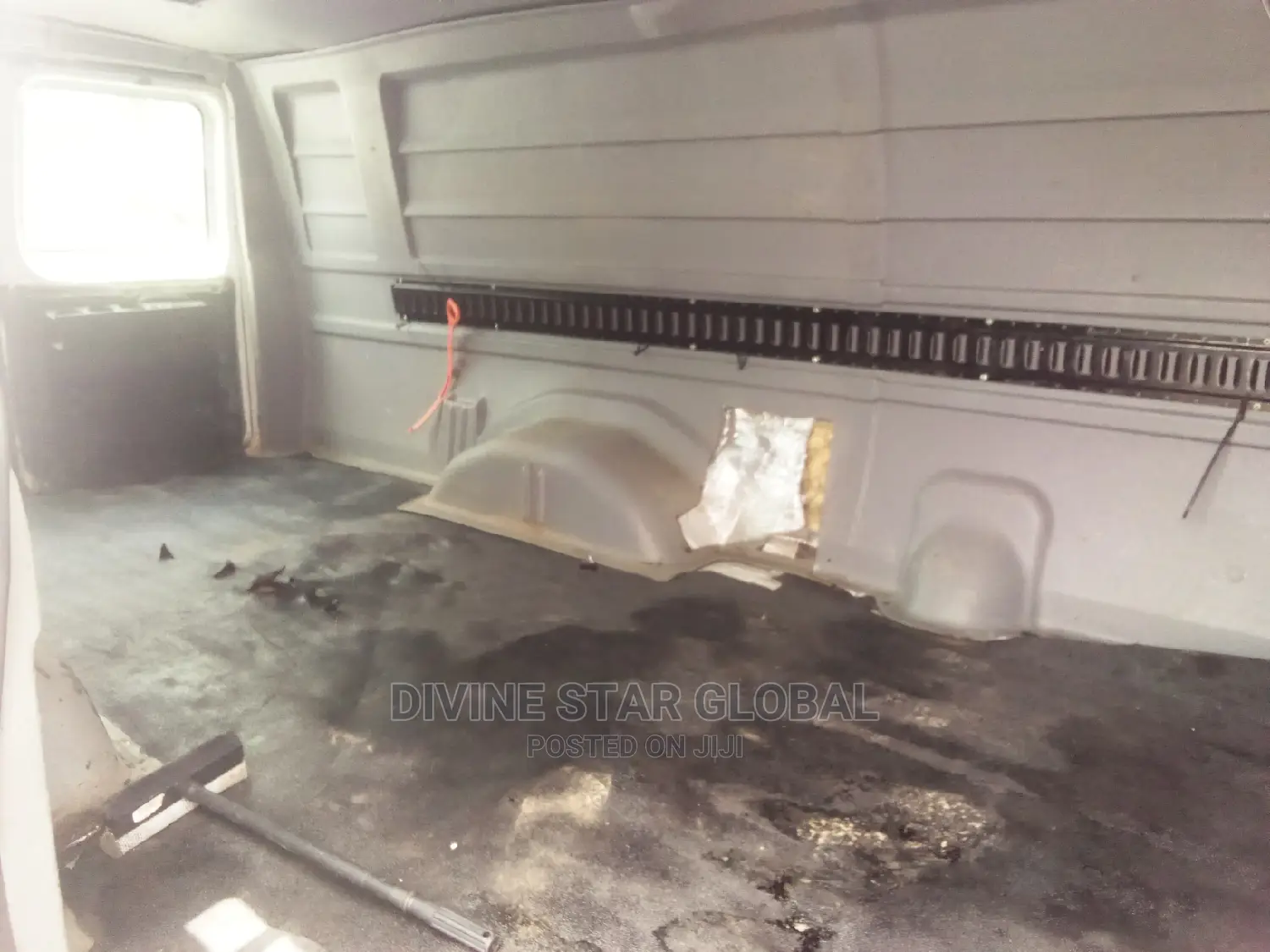 Ford E350 2010 White