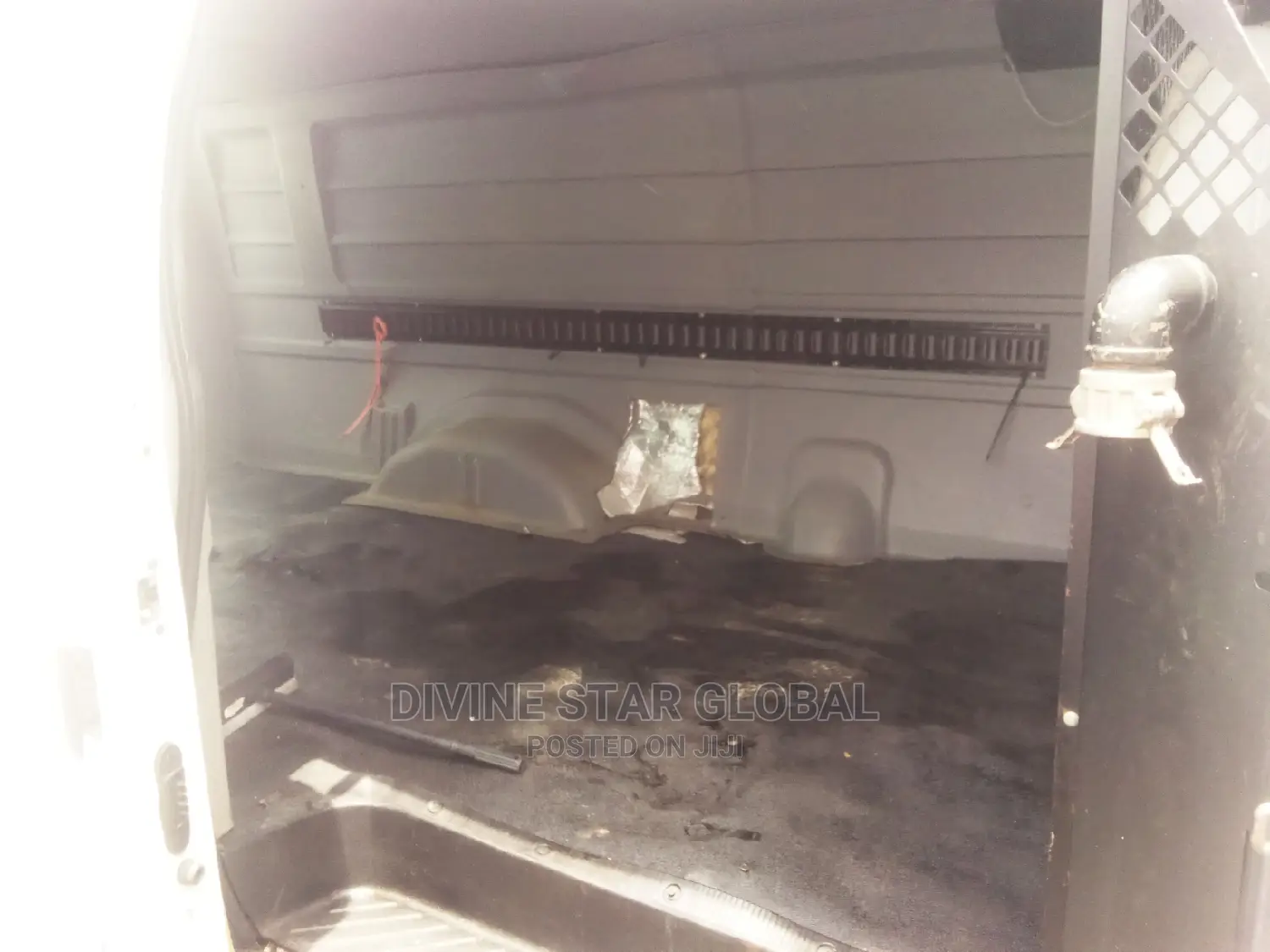 Ford E350 2010 White