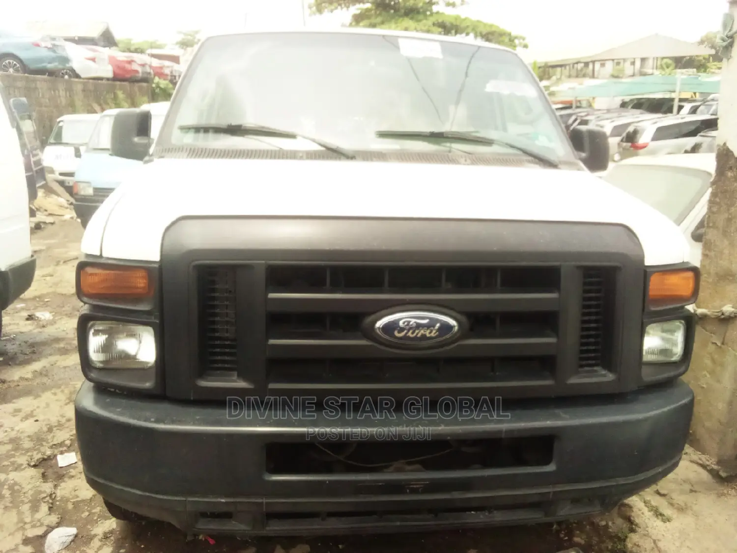 Ford E350 2010 White