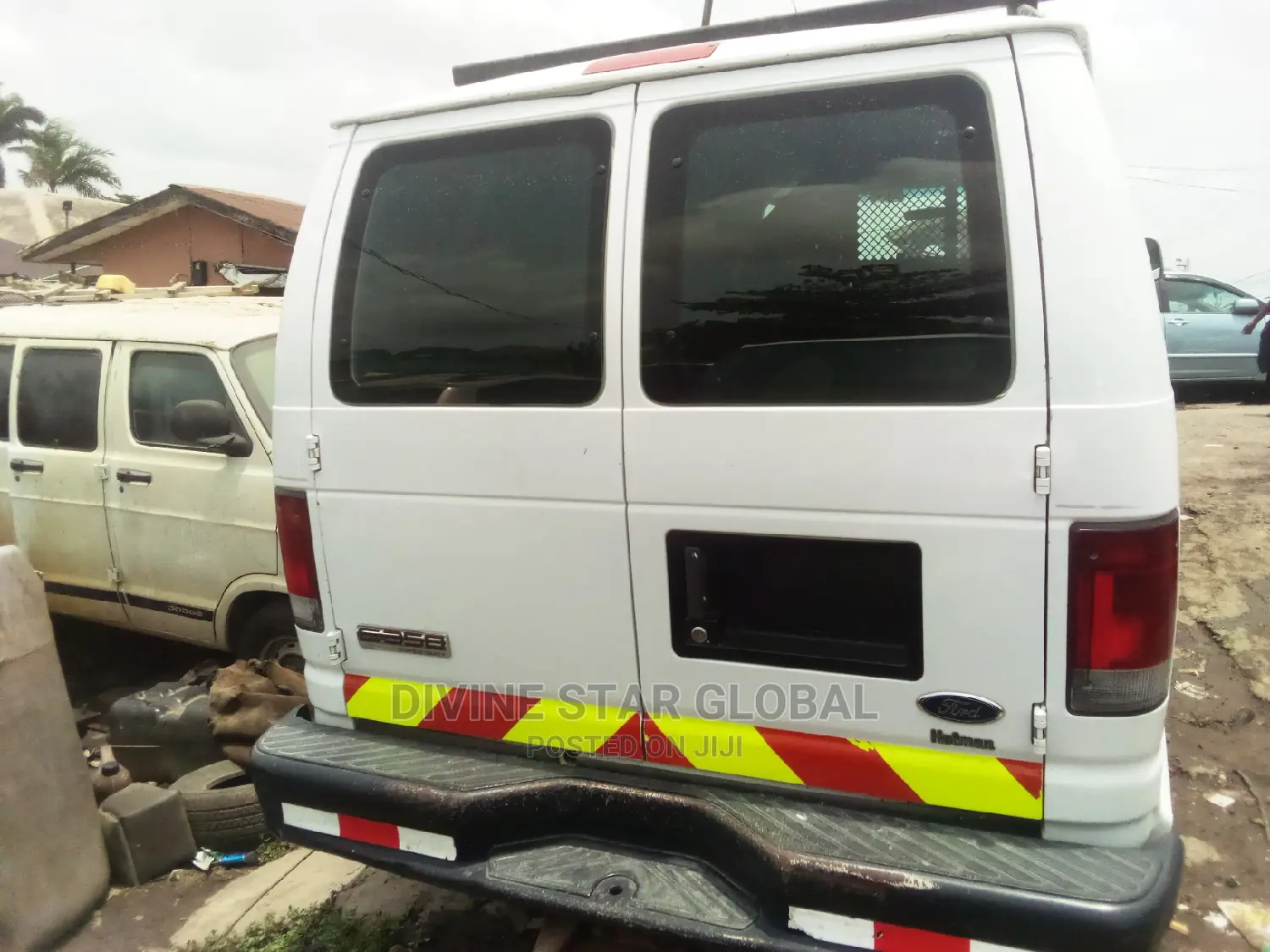 Ford E350 2010 White