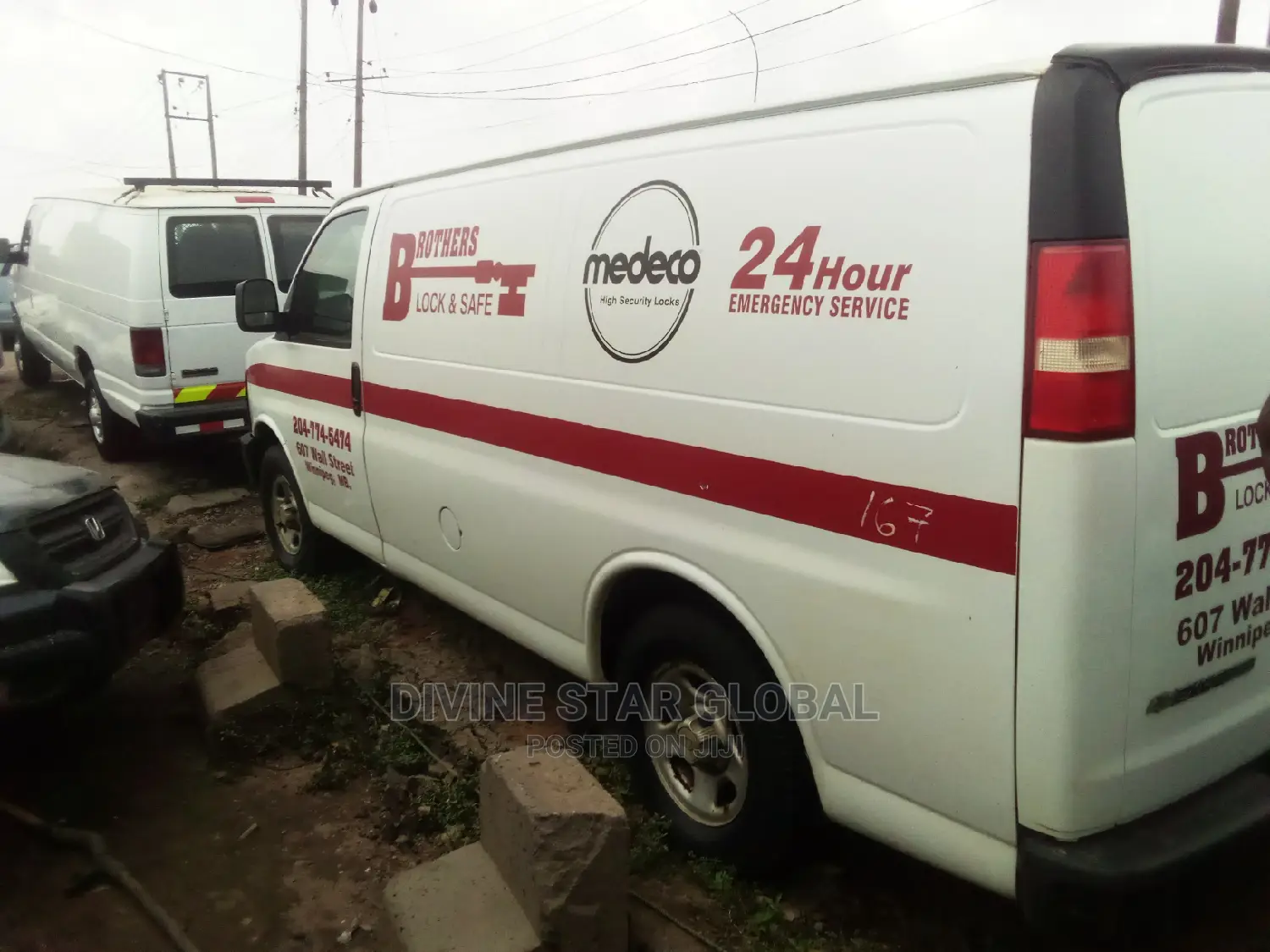 Chevrolet Shcool Bus 2000 White
