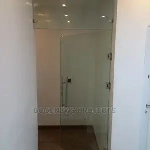 Single Glass Door With Fixed