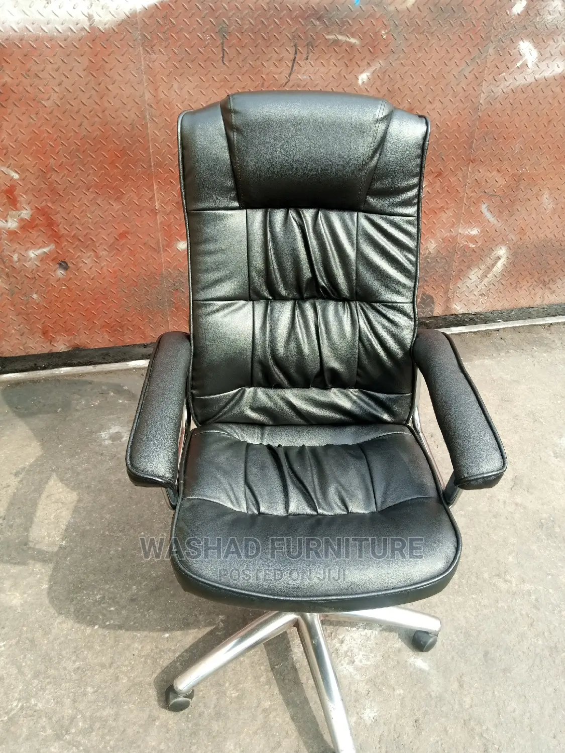Executive Leather Office Chair