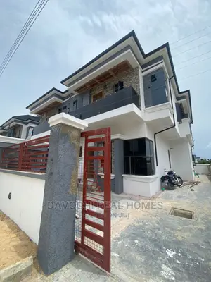 4bdrm Duplex in Lekki  Lagos, Chevron for sale