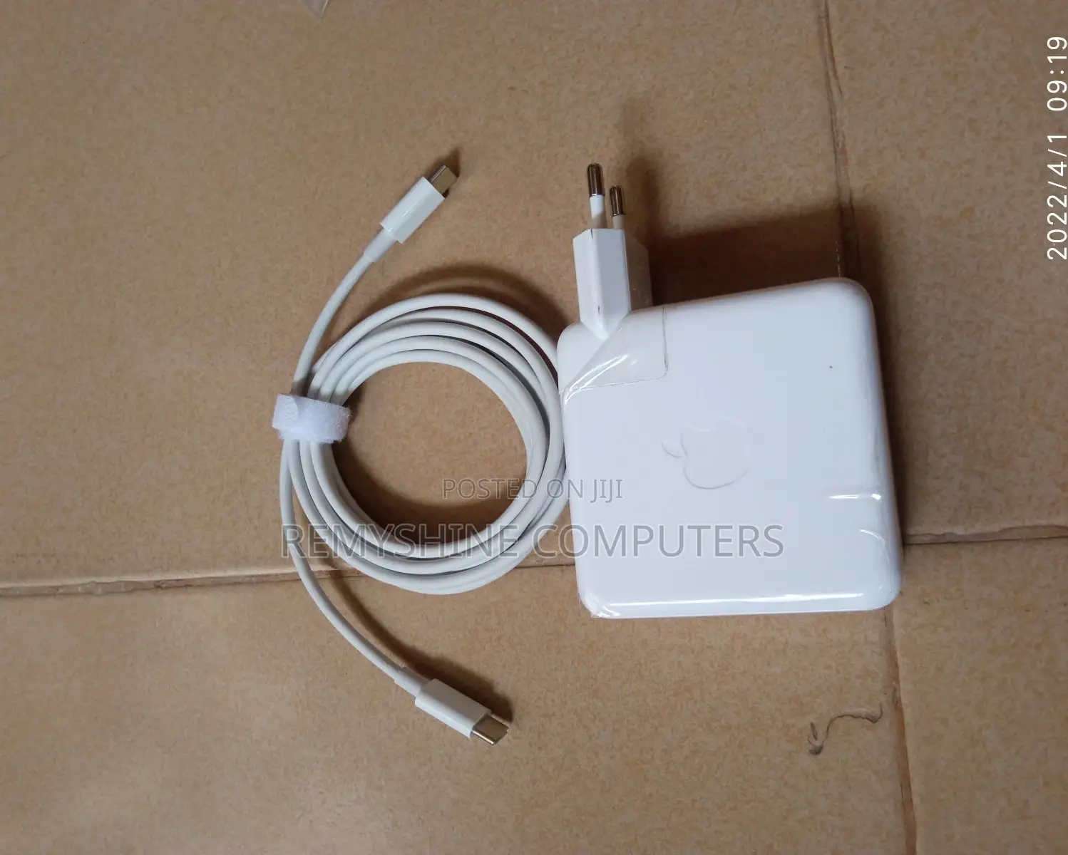61w USB -C Power Adapter