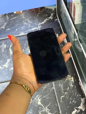 Apple iPhone XS Max 64 GB Gold