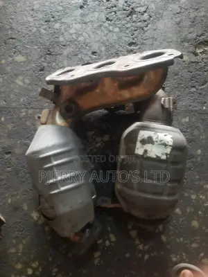 Toyota Highlander/Sienna 2008 Catalyst Converters