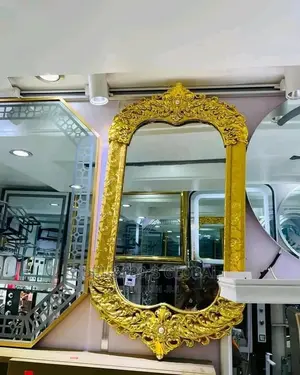 Design Mirror