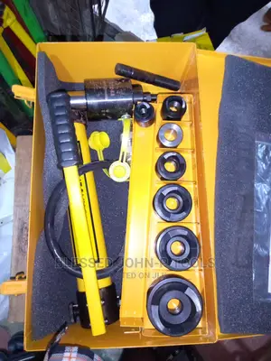 Hydraulic Punching Machine