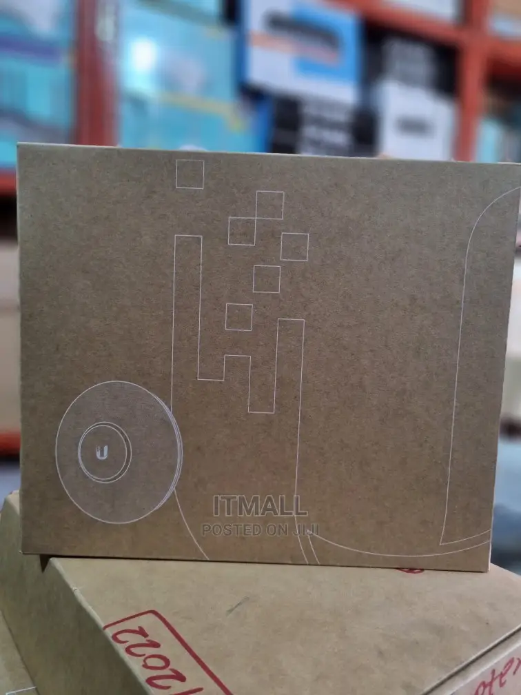 Unifi UAP-AC-PRO Network Access Points.
