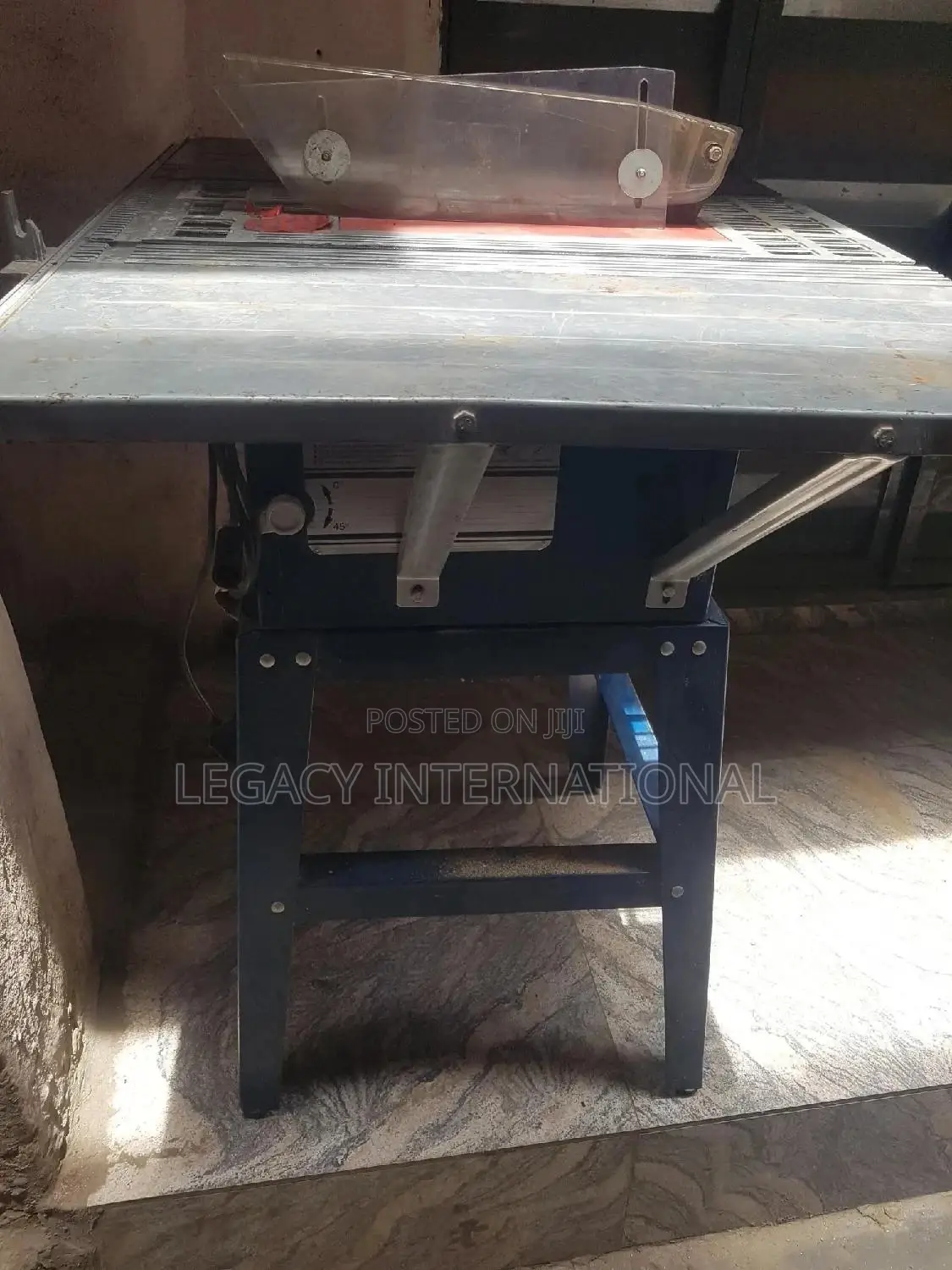 Table Saw 10"