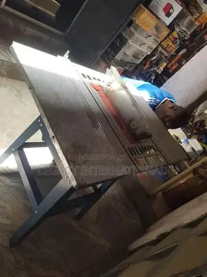 Table Saw 10"