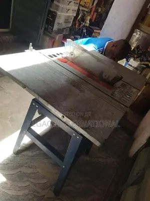 Table Saw 10"