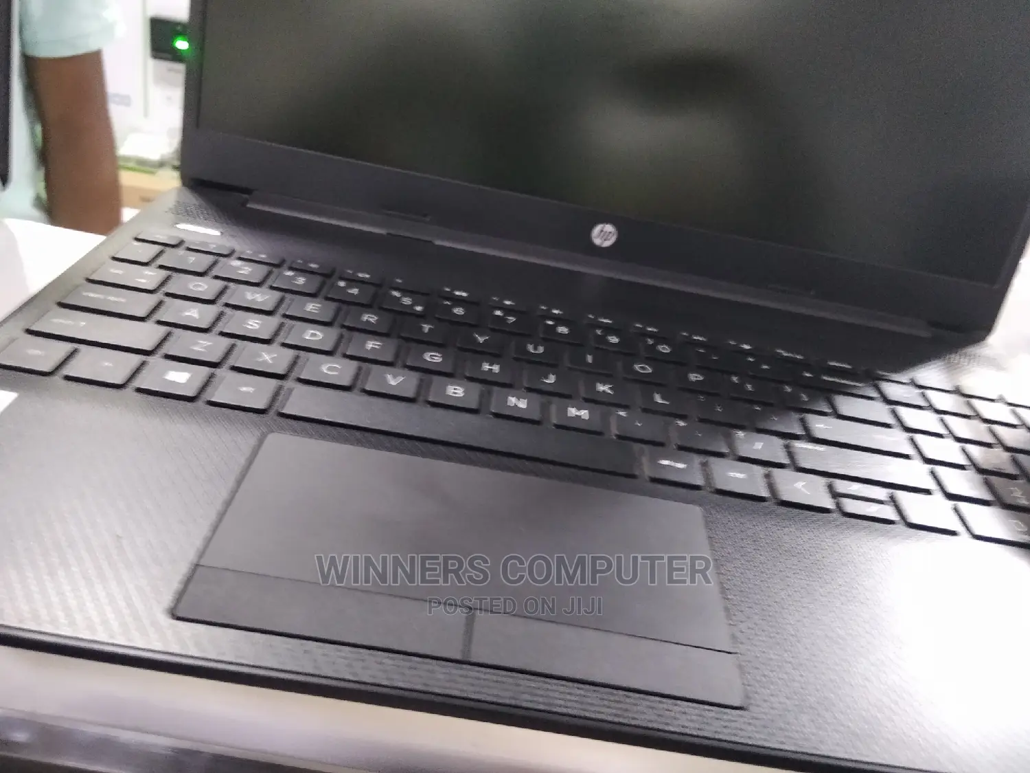 New Laptop HP 14z 4GB Intel Celeron HDD 1T