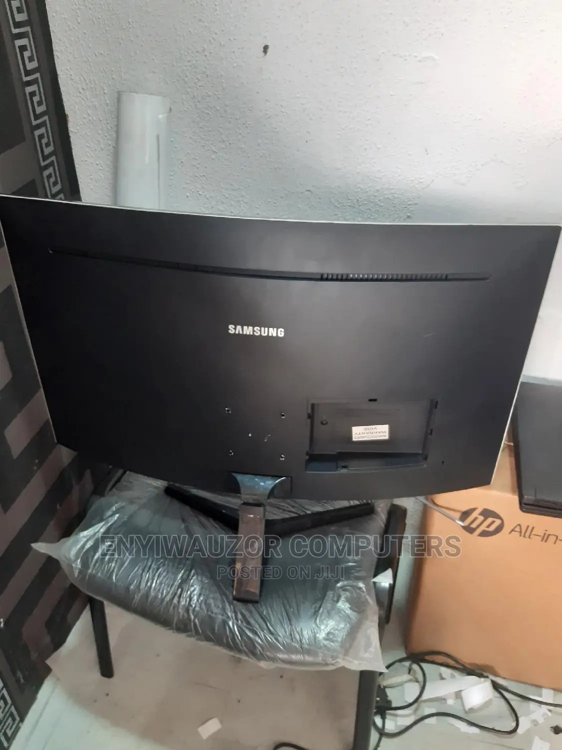 32inches Curved Monitor Samsung