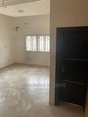 10bdrm Duplex in Ikeja Gra for rent