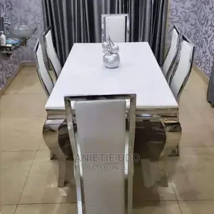 Dining Table at Affordable Price