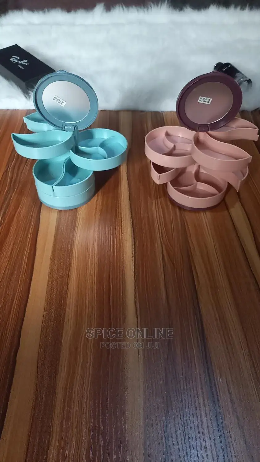 LU; Rotating Jewelry Storage - Home Decoration