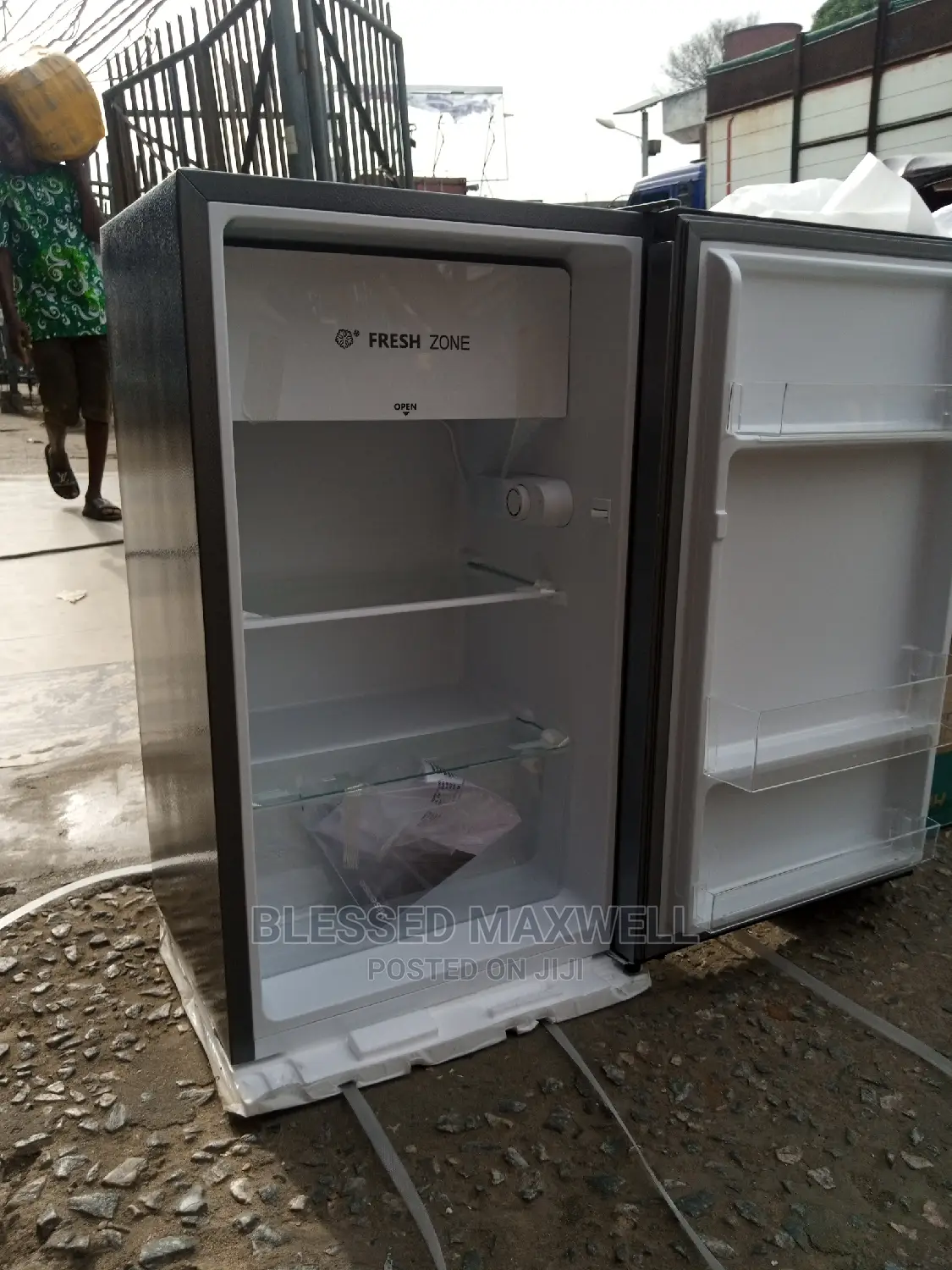 Hisense Refrigerator Model Ref093dr