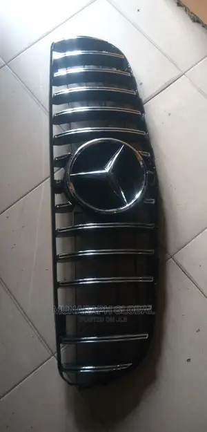 2014 Model Mercedes Benz ML 350 GT Front Grille.