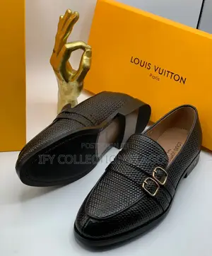 Luis Vuitton Footwear